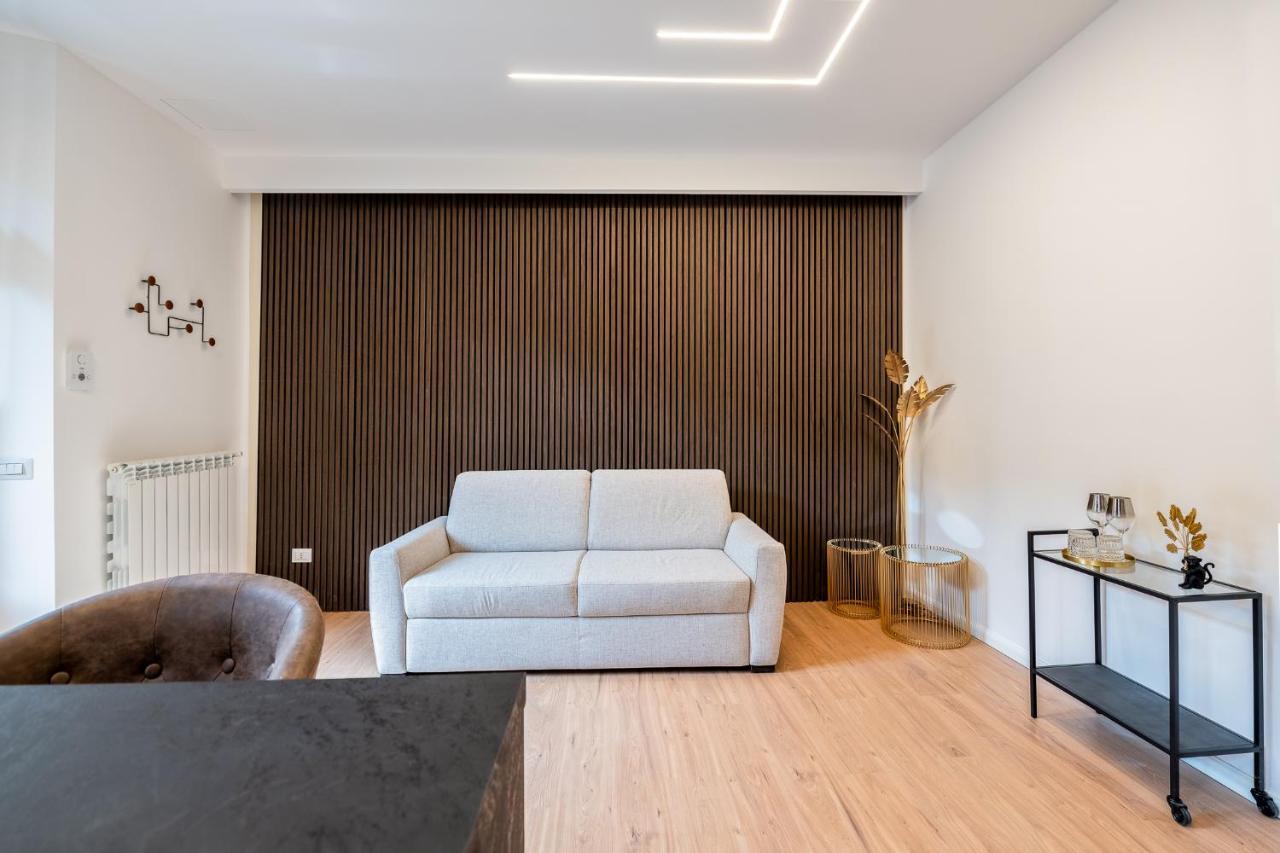 Bilocale Moderno - City Center Μιλάνο Εξωτερικό φωτογραφία